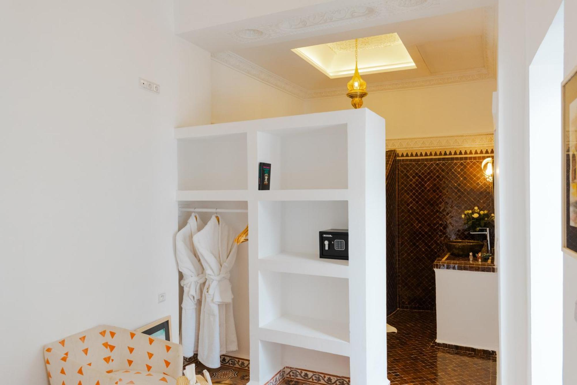 Boutique Hotel La Maison Darts Et Medicine Marrakesh Ngoại thất bức ảnh